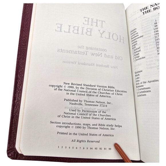 Red Holy Bible New Revised Standard Version Red Letter Cokesbury w/ Study Helps - Picture 15 of 16